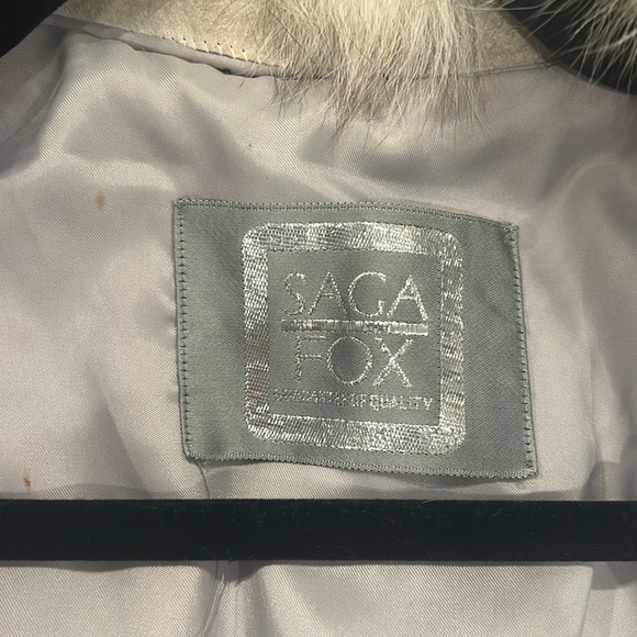 Saga Fox Fur Jacket Size Small - Picture 6 of 8